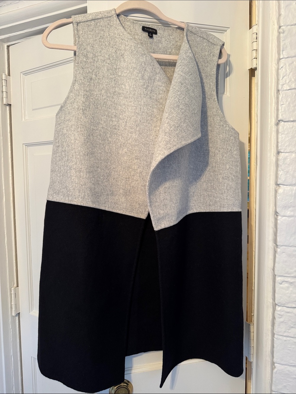Talbots Two-Tone Sleeveless Wool Blend vest- Gray & Black